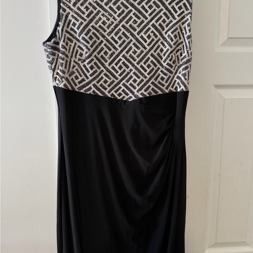 Lauren Ralph Lauren Geometric Black and Silver Maxi Dress